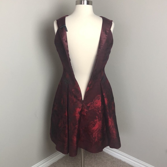 WHBM Burgundy Rose Jacquard Dress - Picture 8 of 10
